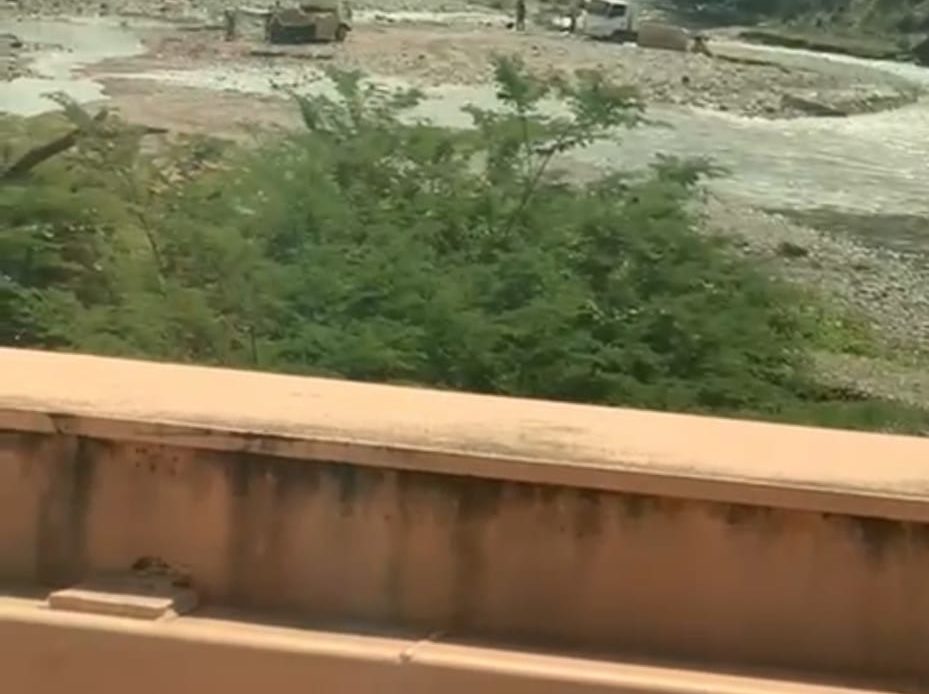 Ciudadano denuncia extracción de materiales en río de Hato Damas, San Cristóbal