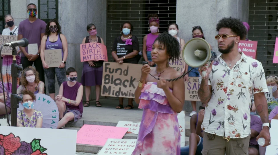 Nuevo documental aborda la crisis de mortalidad de madres afroamericanas