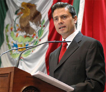 Expresidente Peña promete aclarar patrimonio ante investigación en México