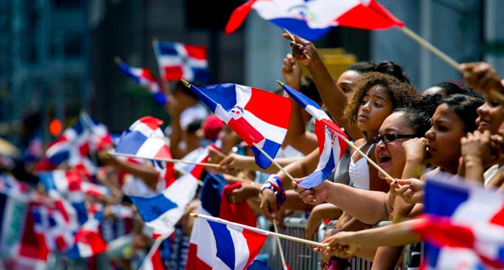 Dominicanos reviven el sentir de RD durante su gran desfile en Nueva York