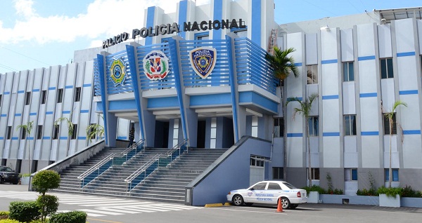 PN persigue hombre por intento de homicidio en Manzanillo