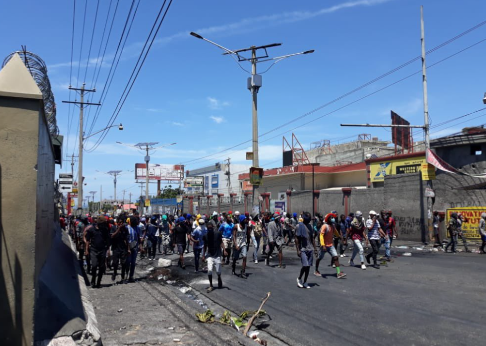 Crisis en Haití continúa sin que su primer ministro, Ariel Henry, se pronuncie sobre la situación