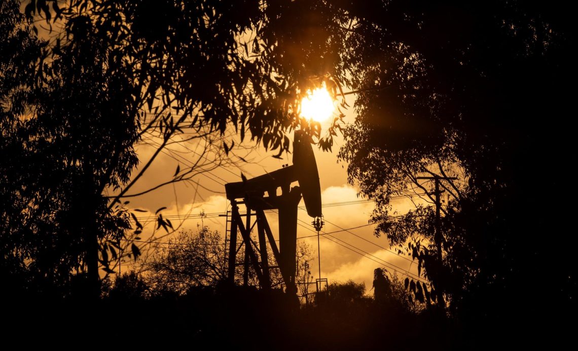 Petróleo de Texas sube y cierra en 80.95 dólares el barril