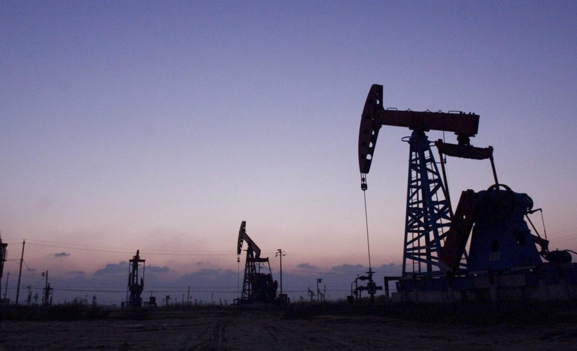 Petróleo de Texas abre con leve subida de 0.31 %, hasta 84.77 dólares