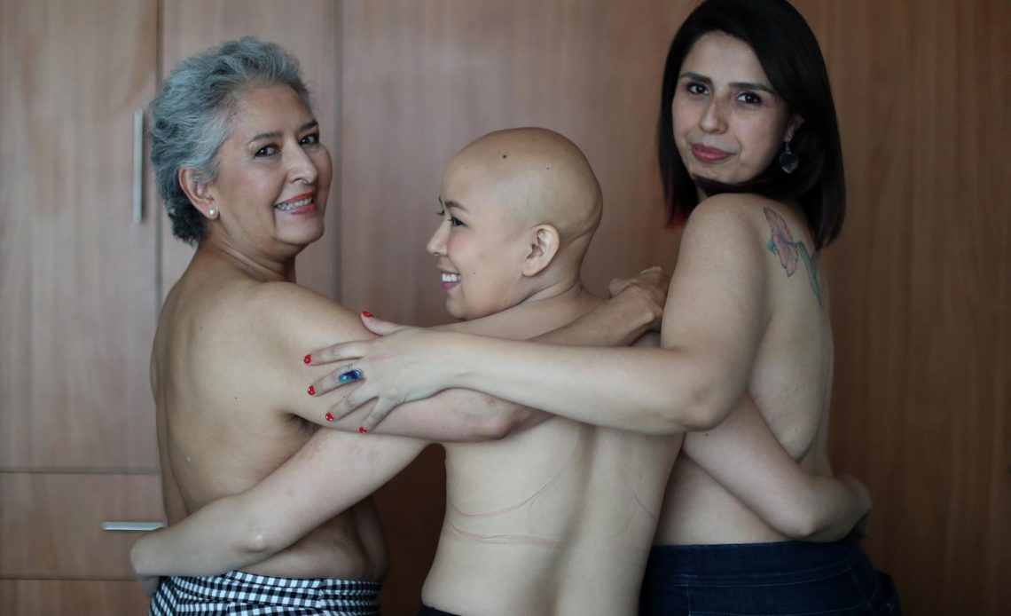Cáncer de mama en tres generaciones, mucho más que un lazo rosa