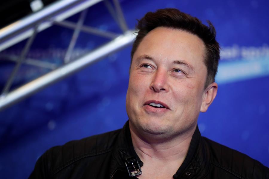 Musk confirma que compra Twitter “por el futuro de la civilización”