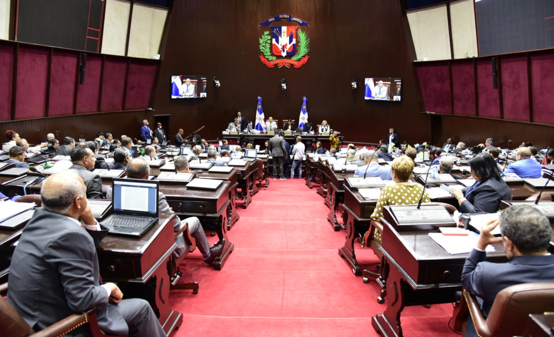 Diputados aprueban crear Comisión Bicameral para conocer ley orgánica de Fiscalización y Control