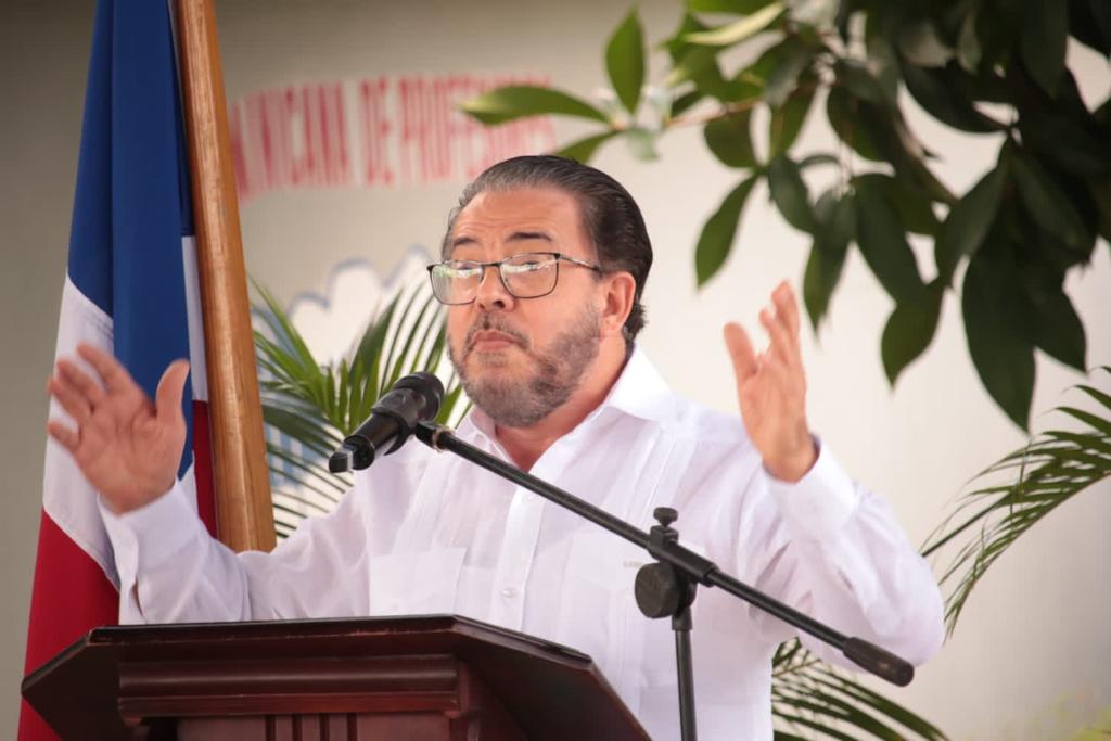 Guillermo Moreno advierte de los peligros de intervención militar en Haití