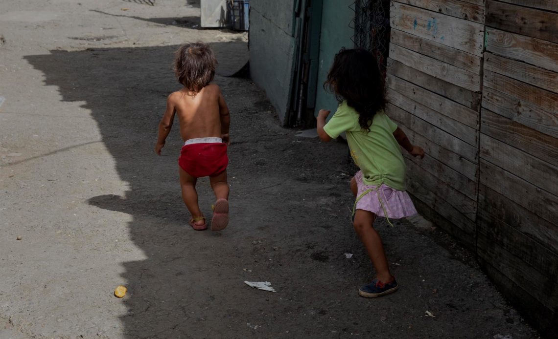 Más de ocho mil niños sufren desnutrición en Venezuela
