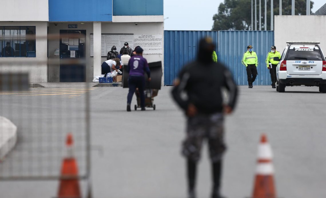 Exigen "medidas urgentes" para detener masacres en cárceles de Ecuador