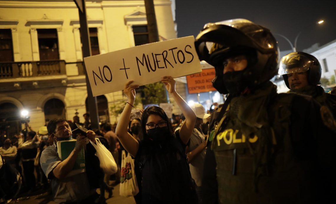Perú suma 27 víctimas en protestas tras el décimo muerto en Ayacucho
