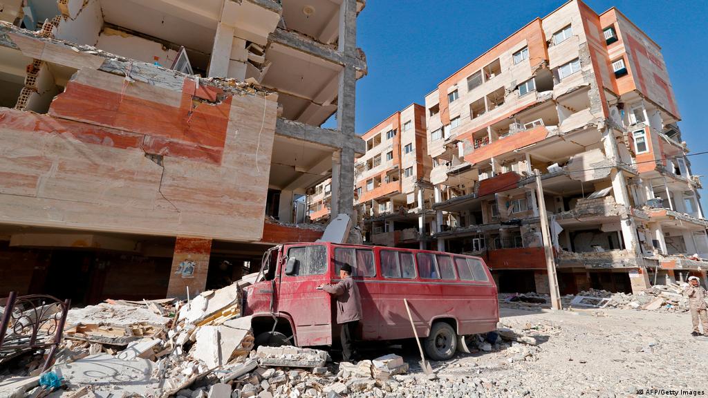 Al menos 120 heridos en un terremoto de 5,4 grados en el norte de Irán