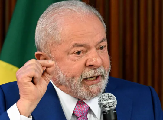 Lula afirma que vándalos "fascistas" serán encontrados y castigados