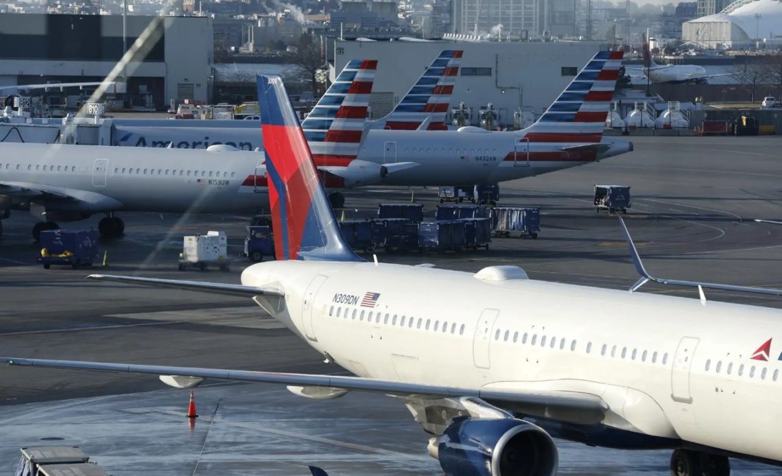 Siguen aumentando los retrasos de vuelos en EE.UU.; van por más de 7.600