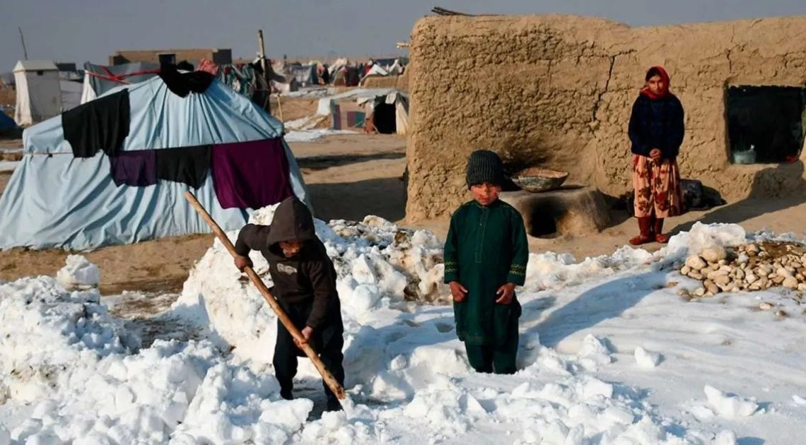 Se eleva a 158 los muertos por peor ola de frío en Afganistán