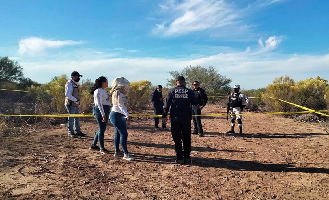 Hallan en México fosa con posibles cadáveres de 4 desaparecidos desde Navidad