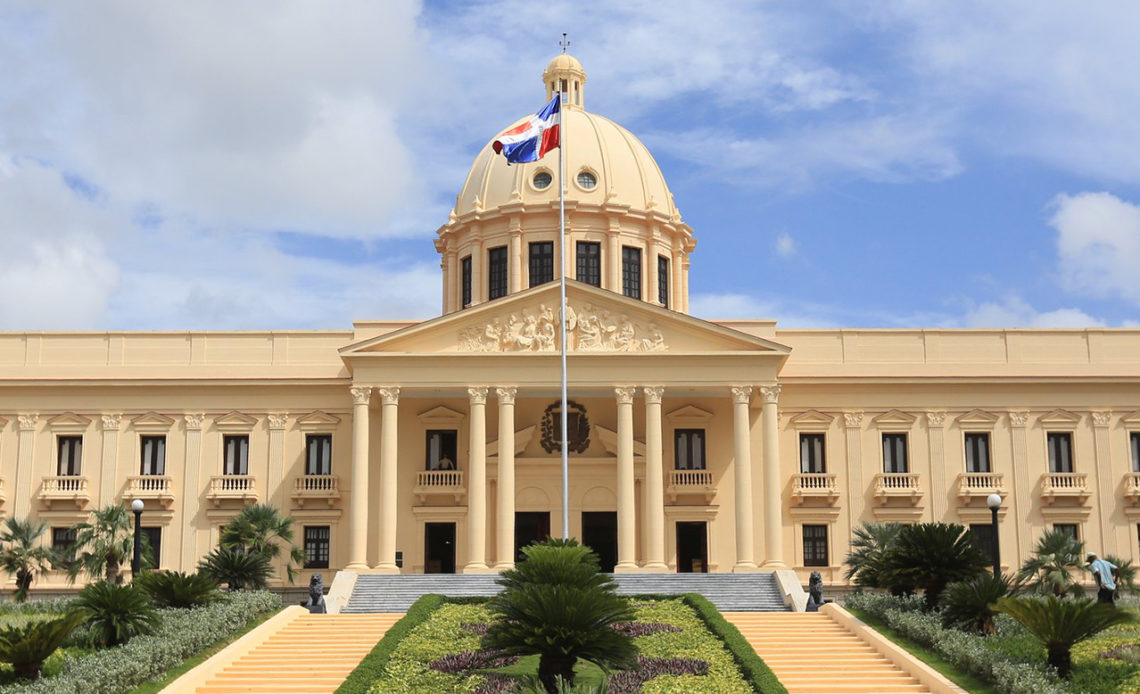 Abinader promulga Ley de Régimen Electoral