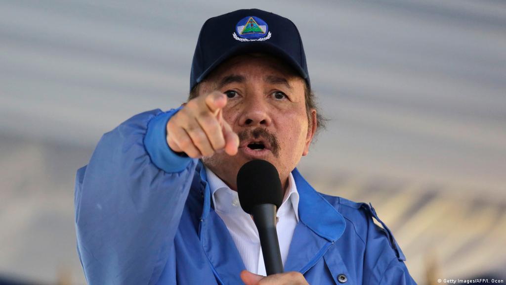 Presidente de Nicaragua asegura que una "mafia" toma decisiones en el Vaticano