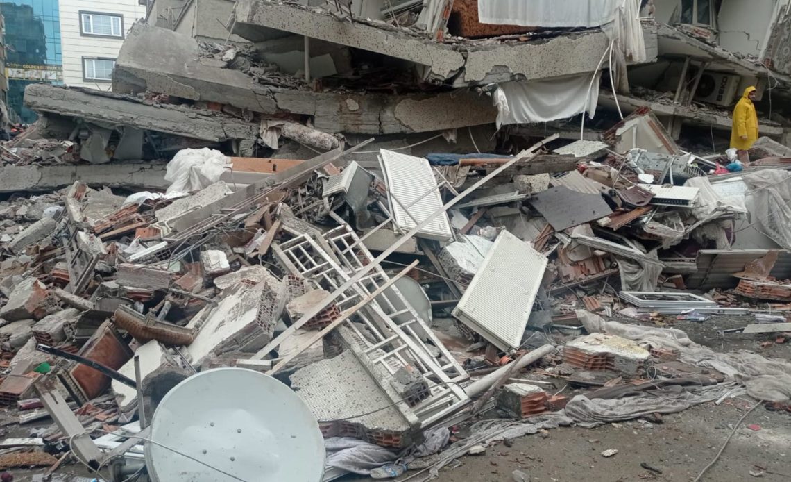 Numerosos deportistas turcos se encuentran bajo los escombros tras el sismo