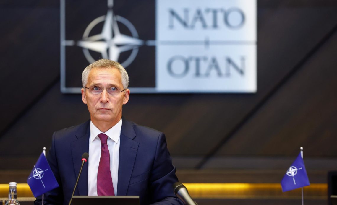 La OTAN expresa su "solidaridad total" con Turquía tras el terremoto