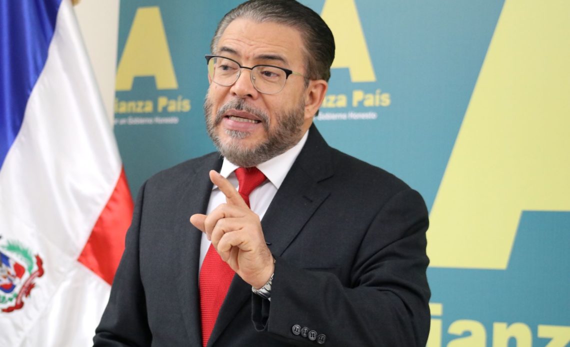 Alianza País refrenda precandidatura presidencial de Guillermo Moreno para comicios 2024