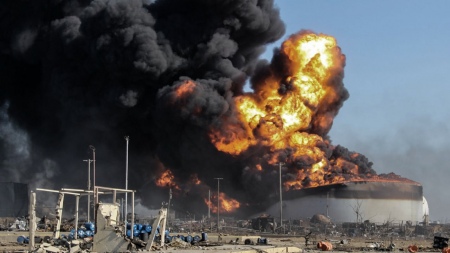Al menos 12 muertos tras explosión en refinería ilegal en Nigeria