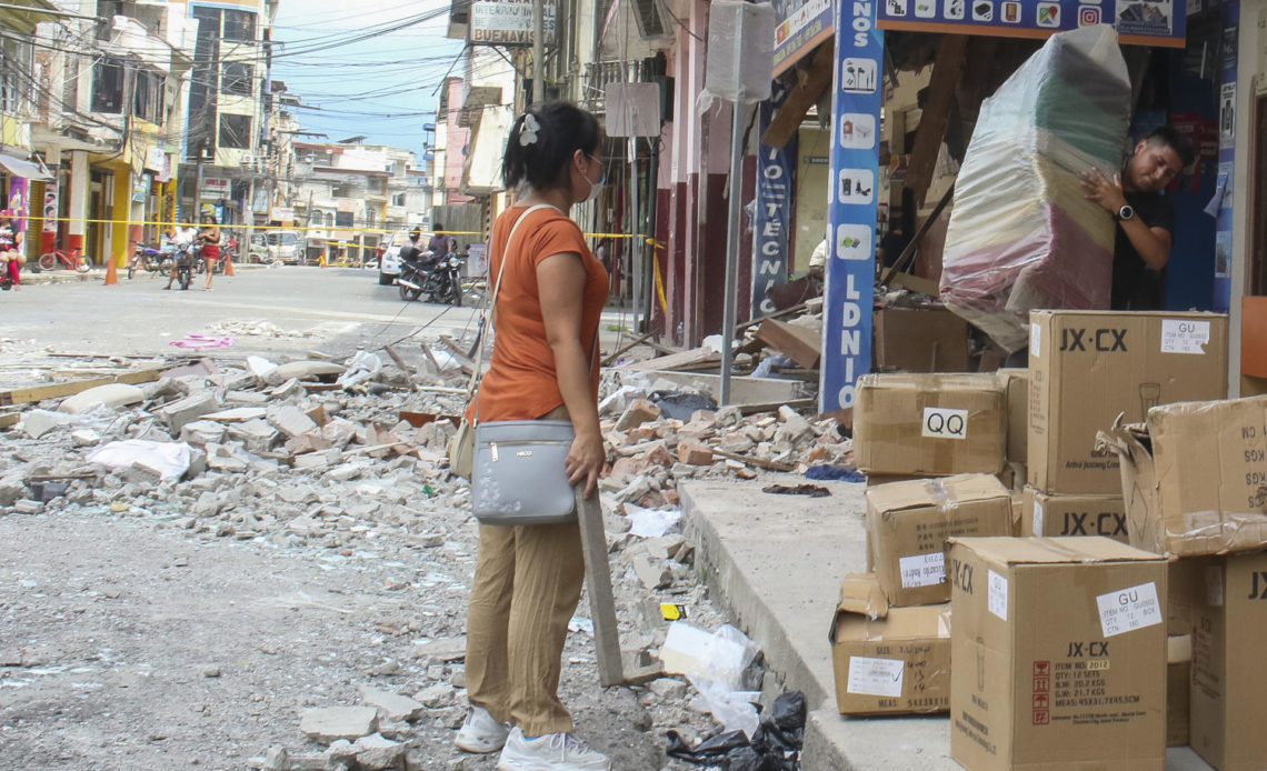 EE.UU. ofrece ayuda a Ecuador y Perú por el terremoto