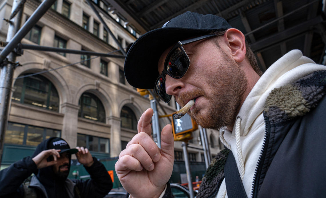 EE.UU. registra el mayor consumo de marihuana entre trabajadores en 20 años