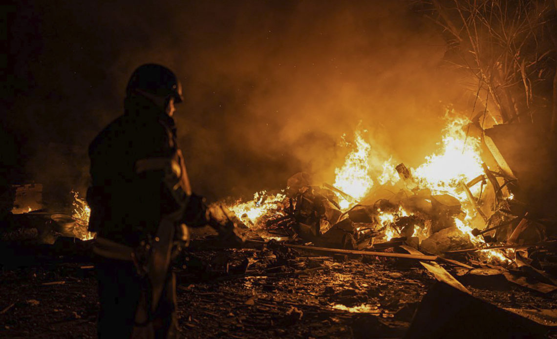 Defensas antiaéreas ucranianas frustran un intenso ataque aéreo ruso sobre Kiev