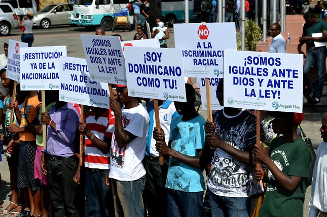 Activistas exigen restaurar la nacionalidad a personas dominicanas de ascendencia haitiana