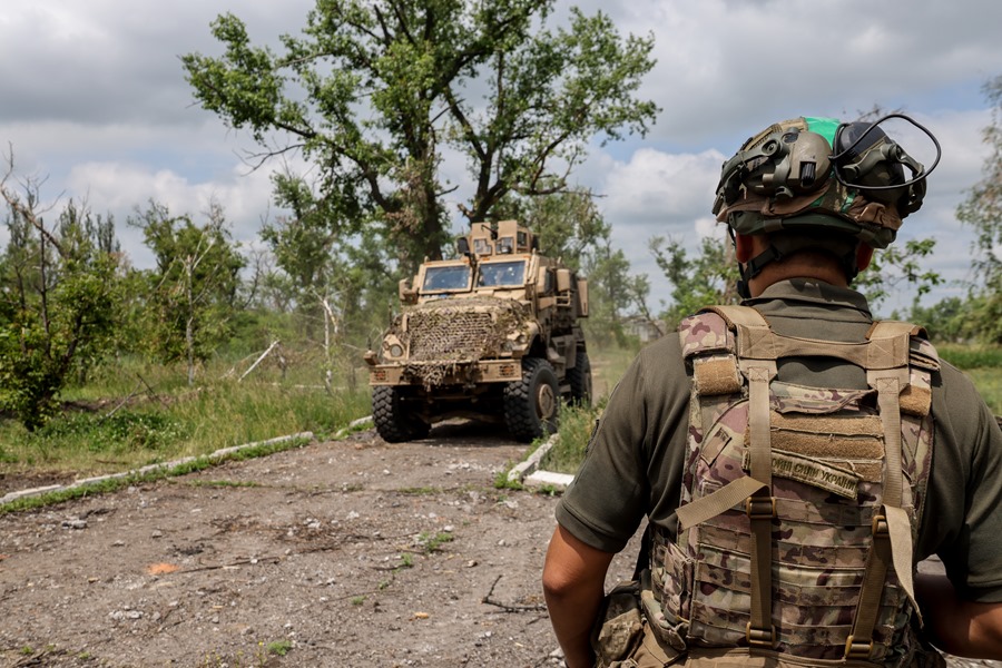 Ejército ucraniano arrebata un pueblo a fuerzas rusas en el frente sur