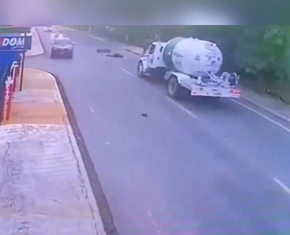 Video: Momento en que sargento pierde la vida tras aparatoso accidente en Valverde