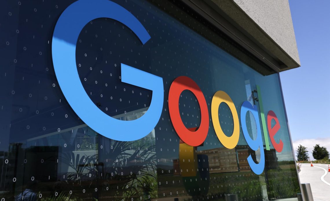 Google presenta a principales medios de EE.UU. su herramienta IA capaz de escribir artículos de noticias