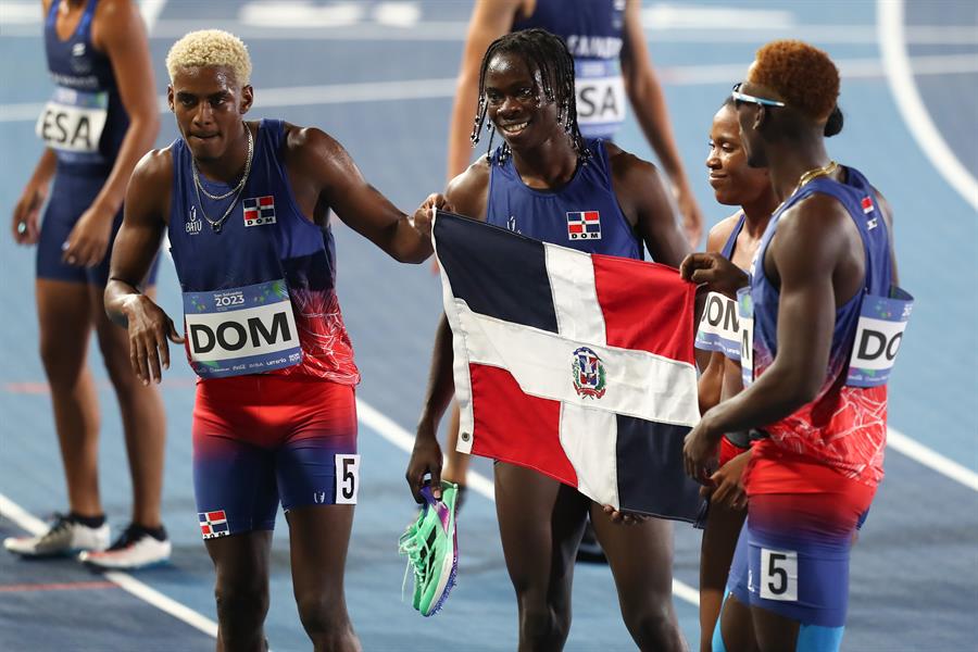 República Dominicana gana oro en los relevos 4×400 mixtos en Juegos de San Salvador