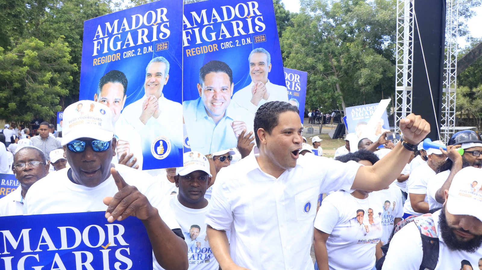 Piden A Luis Abinader Aceptar Repostulación Presidencial Frente Magisterial Jfpg Juramentó 9356