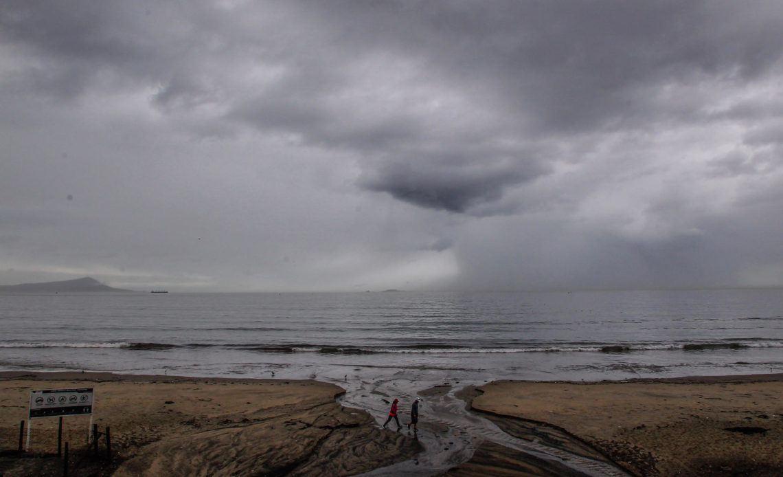 Huracán Hilary crece categoría 4 avanza a península de Baja California