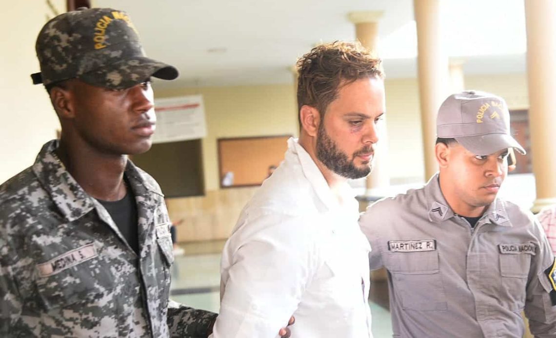 Cubano agredió agente de la Digesett presenta hábeas corpus en busca de su libertad; tiene un moretón