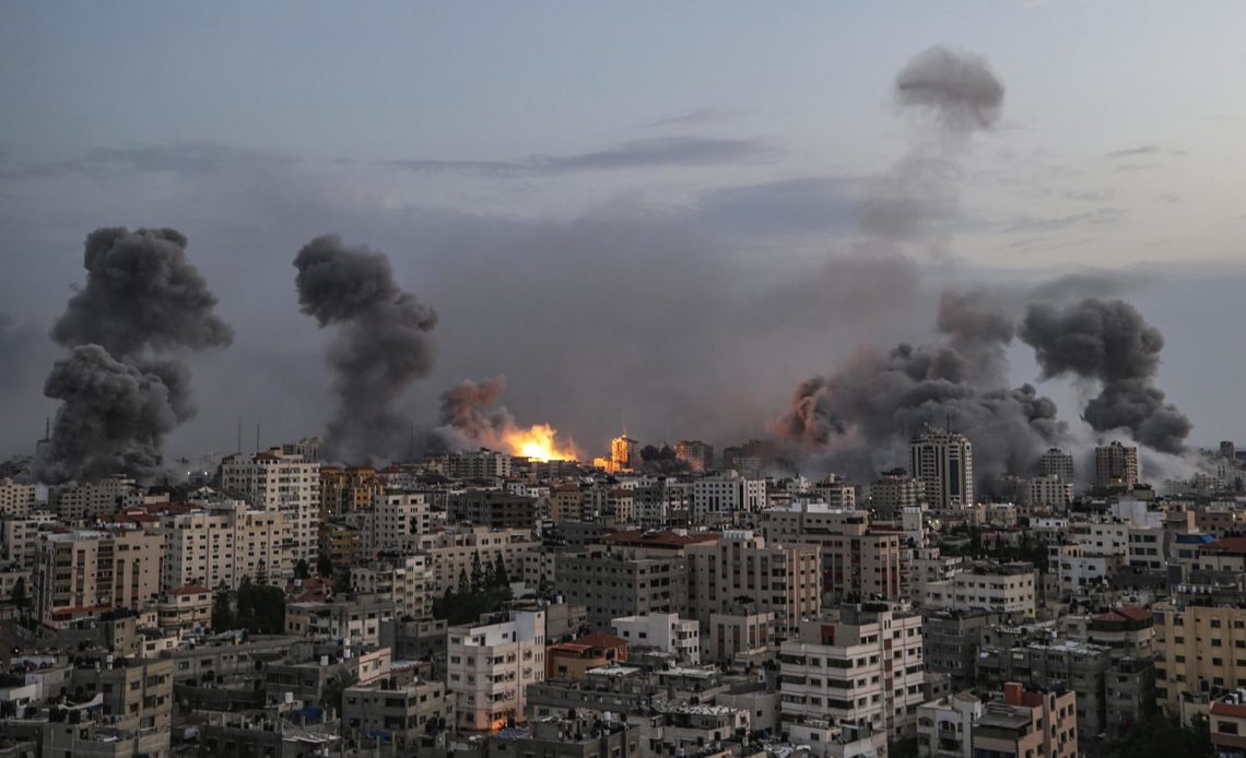 Israel mata a dos altos cargos de Hamás en bombardeos aéreos