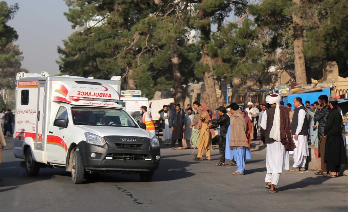 Afganistán registra nueva réplica tras terremoto 6.3 al oeste del país