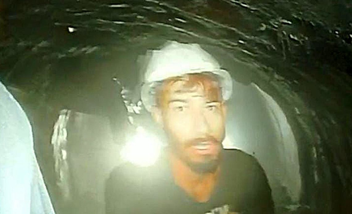 India activa planes para rescatar a 41 obreros atrapados en un túnel desde hace 10 días