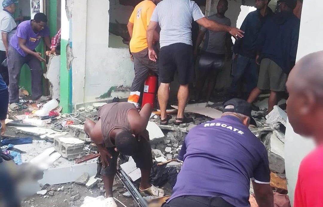 Suman seis los heridos por explosión de gas en establecimiento de Palenque