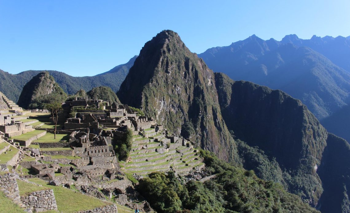 Cierran acceso en tren al monumento de Machu Picchu por protestas de pobladores