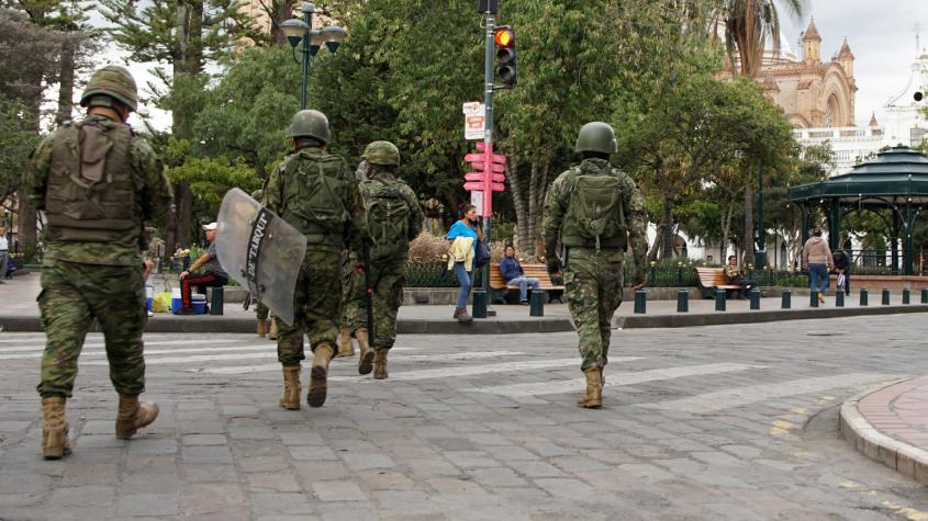 Perú declara en emergencia toda su frontera con Ecuador; reforzará vigilancia militar