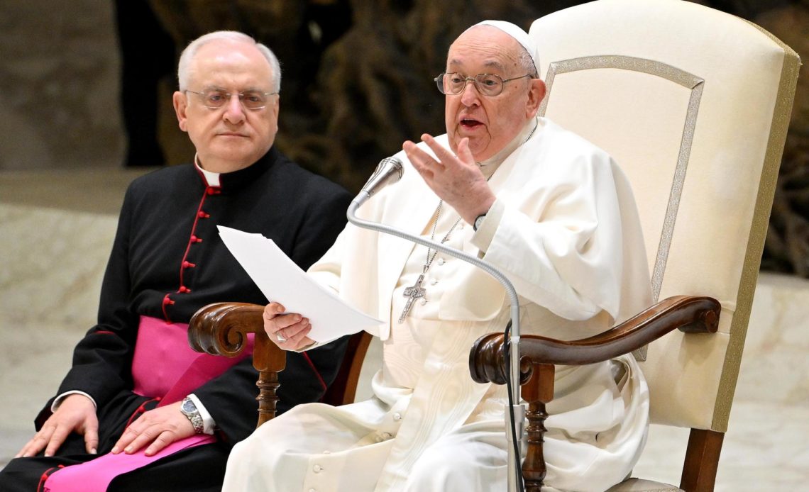 El papa avisa que el placer sexual es “un don de Dios” amenazado por la pornografía