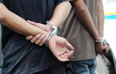 Arrestan a dos vinculados a decomiso de 114 paquetes de cocaína en Punta Cana