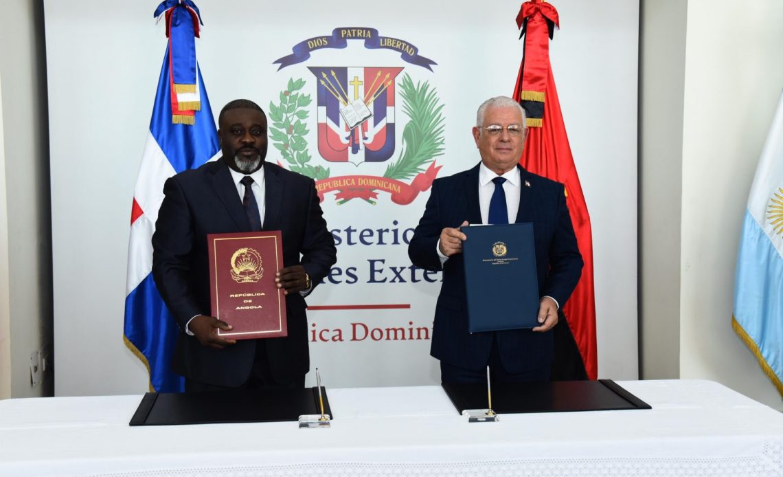 Angola y Republica Dominicana