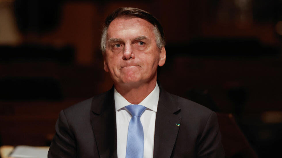Jair Bolsonaro preocupado tras pedir se le devuelva pasaporte