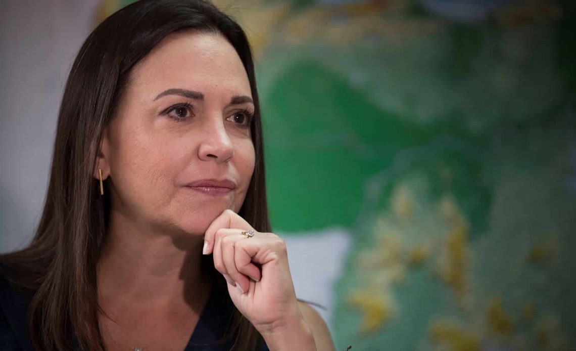 Corina Machado instó a presionar a Maduro para realización de elecciones libres en Venezuela