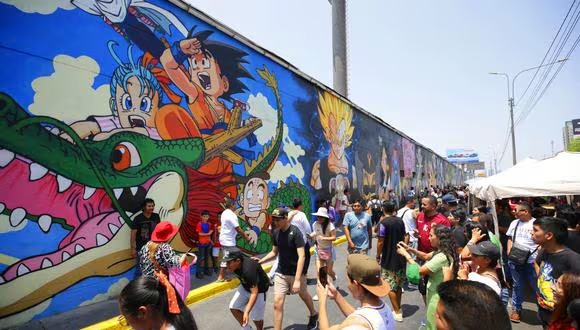 Inauguran mural en Perú en honor a creador de "Dragon Ball"
