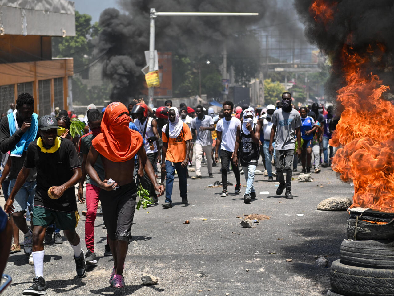 El centro de Puerto Príncipe, en manos de las bandas armadas